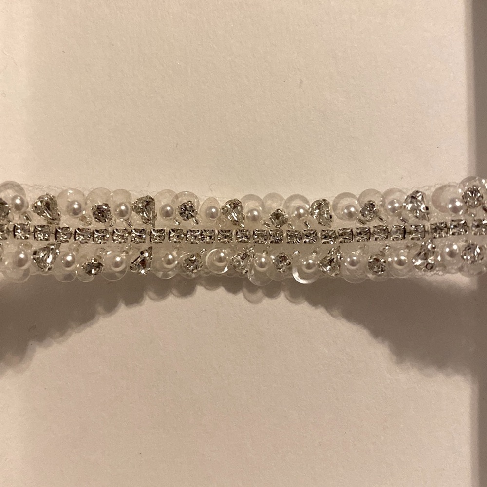 Wedding gown belt